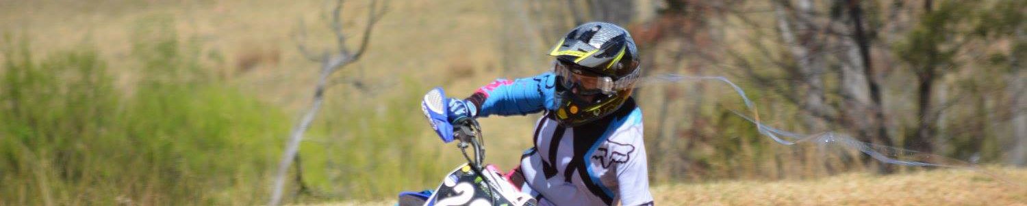 Rider racing at Goulburn Motorcycle Club